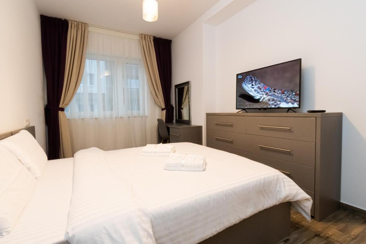 Yan Apartment - Near Mall & Free Private Parking Brašov Exteriér fotografie