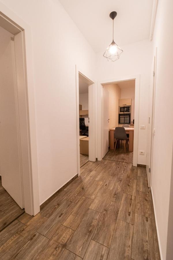 Yan Apartment - Near Mall & Free Private Parking Brašov Exteriér fotografie