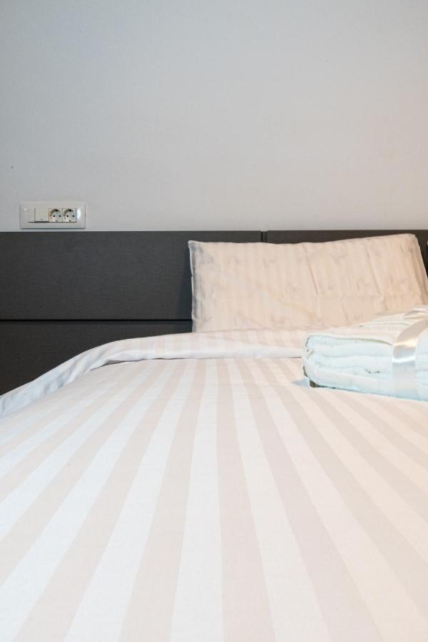 Yan Apartment - Near Mall & Free Private Parking Brašov Exteriér fotografie